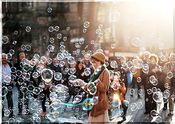 Blow bubbles